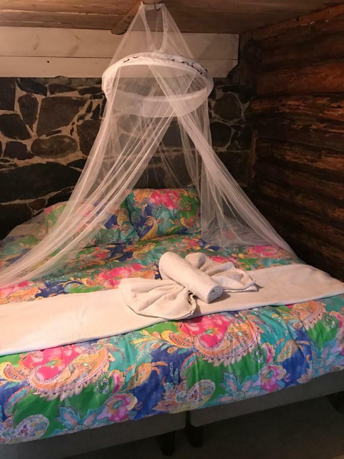 Jaagu-Mihkli Muhu Island Guest House Ridasi ภายนอก รูปภาพ