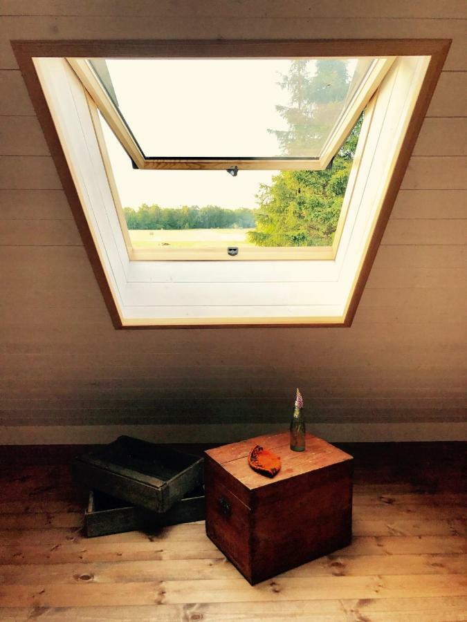 Jaagu-Mihkli Muhu Island Guest House Ridasi ภายนอก รูปภาพ