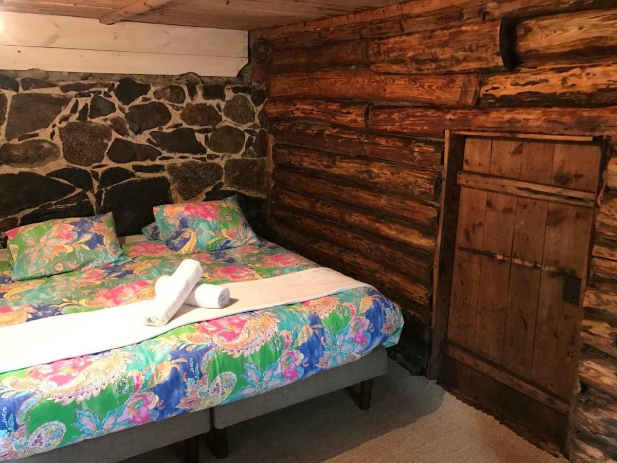 Jaagu-Mihkli Muhu Island Guest House Ridasi ภายนอก รูปภาพ